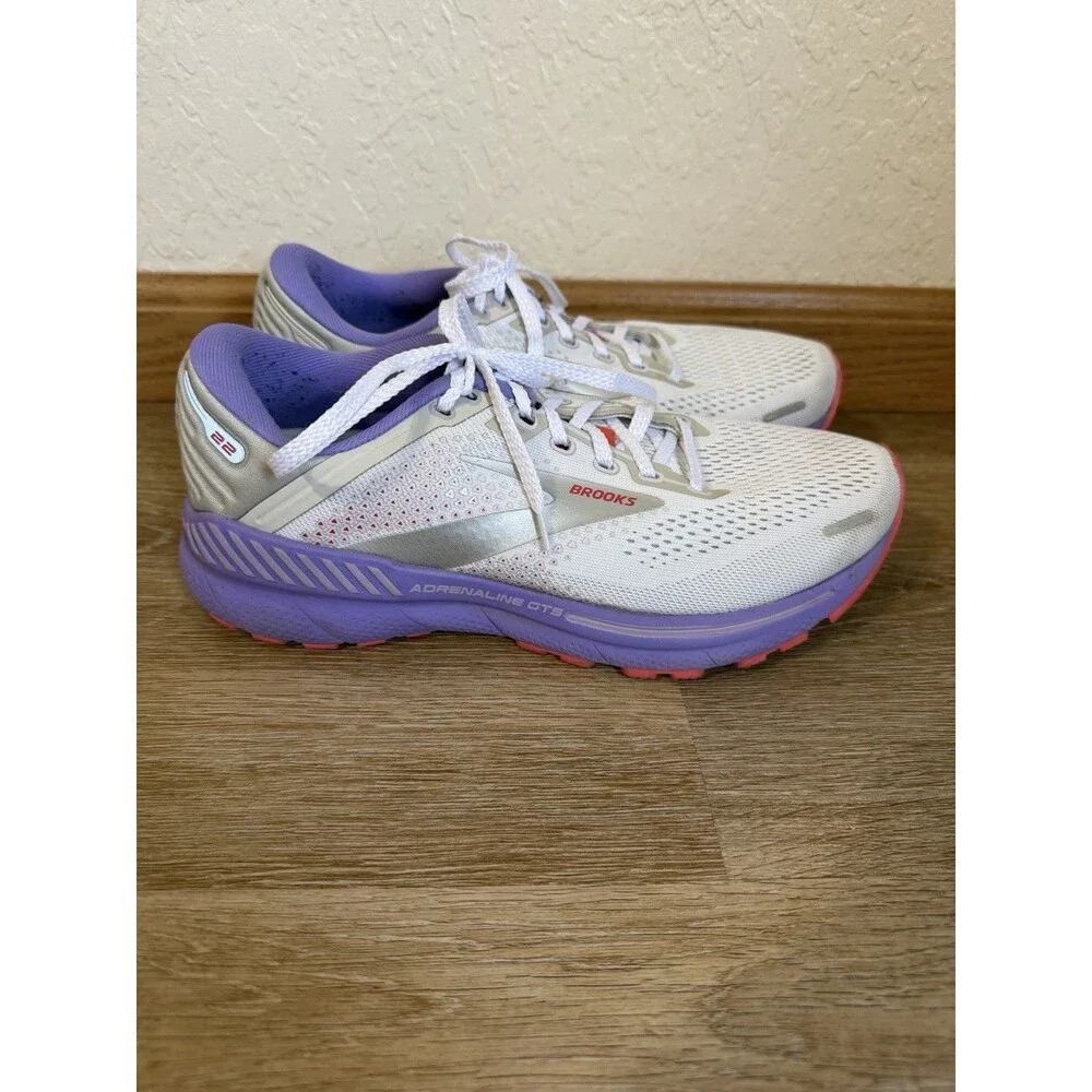 Brooks Adrenaline GTS 22 Women’s White Pink Purple Athletic Running Shoes